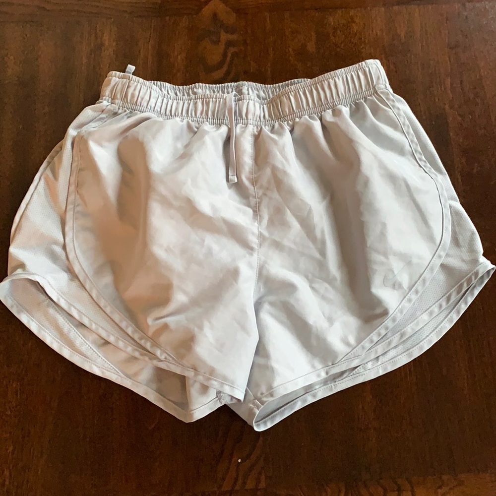 Nike women’s running shorts